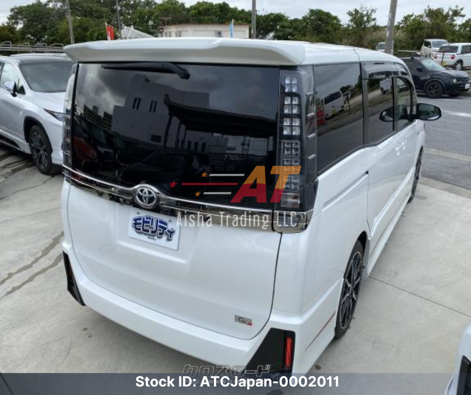 2017 Toyota Voxy
